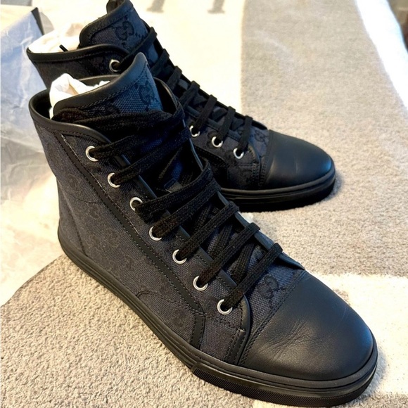 Gucci Shoes - FLASH SALE🔥🔥NWT (SOLD OUT EVERYWHERE🔥🔥) GUCCI HIGH TOP SNEAKERS💗💗💗